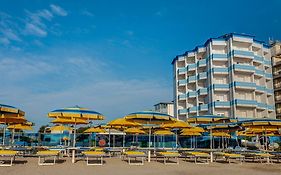 Hotel Asiago Beach